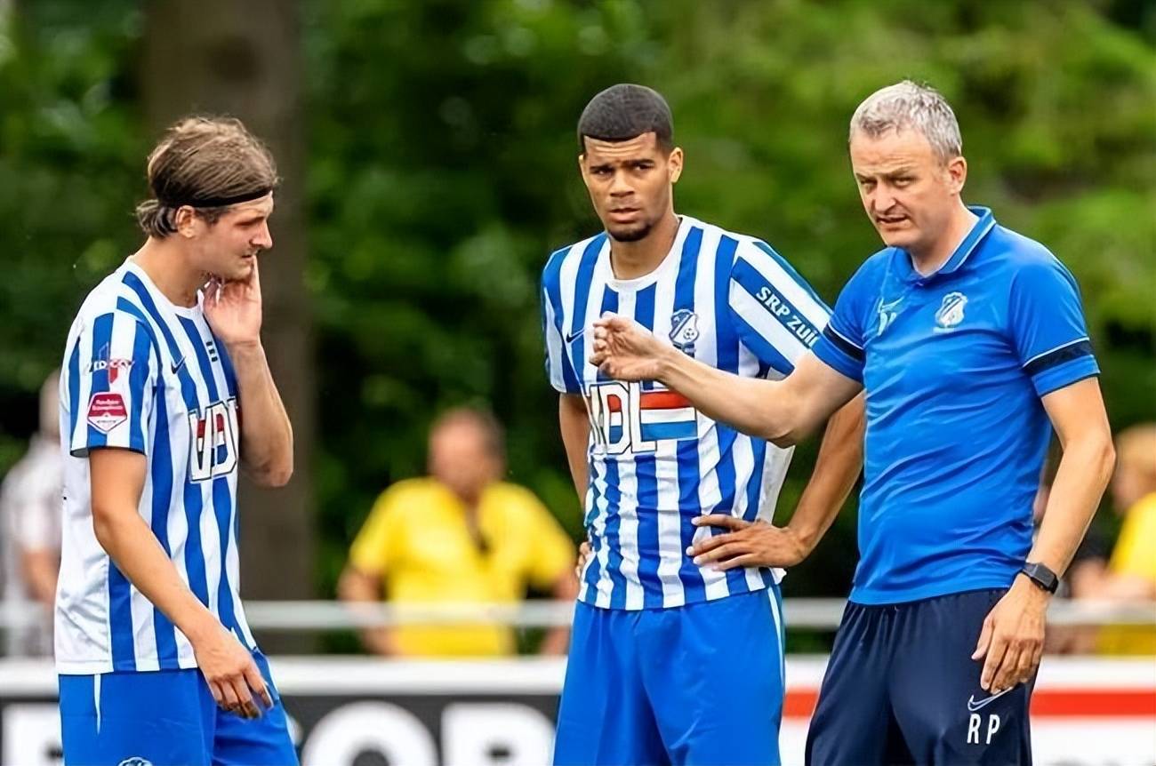 开元登录入口-德国杯赛程吃紧,埃因霍温集结日完成体检,引发热议,团队化学反应显著(德国杯排名和赛程)